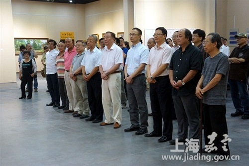 Painting exhibition highlights Jiangqiao's development