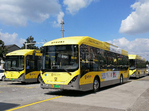 Hydrogen fuel cell buses put into use in Shanghai