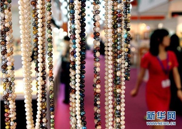 Jewellery expo shows thirst for gems