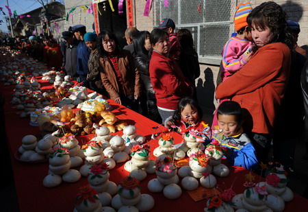 Dough sculpture on display at Gonghui fair
