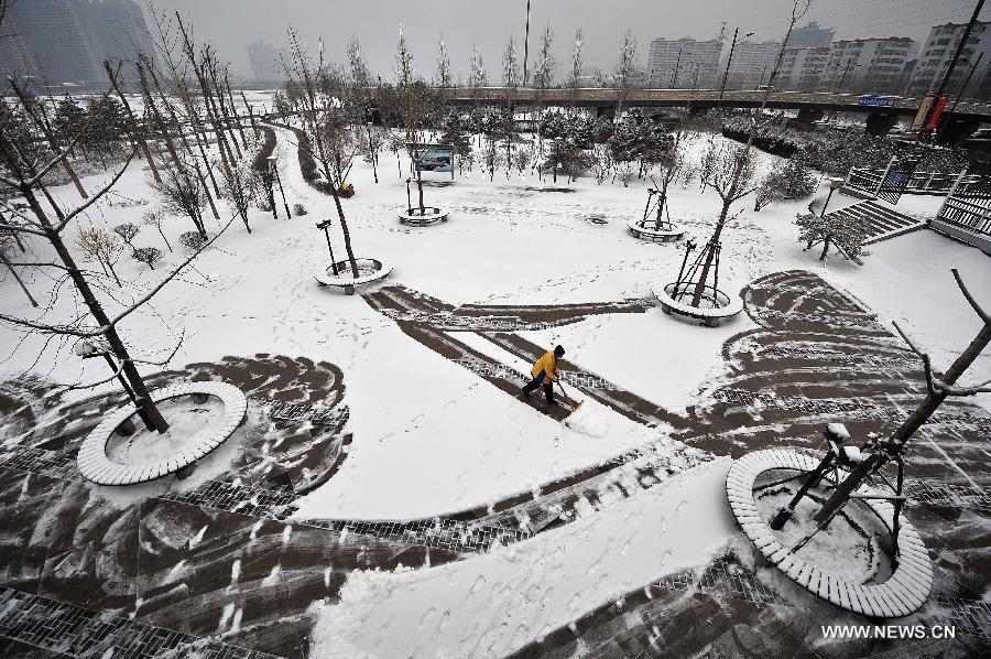 Snowfall hits N China's Shanxi