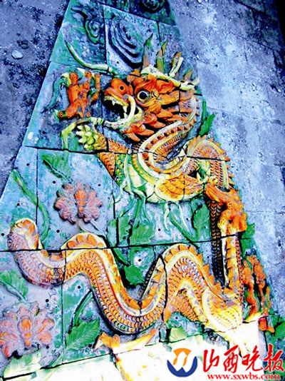 Colored glaze dragon discovered in Shanxi’s Jinci Temple