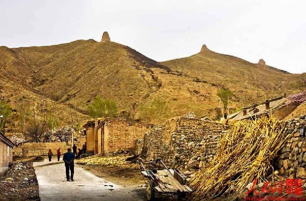 Shoukou fort: Xinghua village by the Great Wall