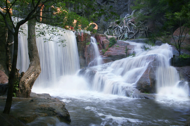 Water Billow Gully