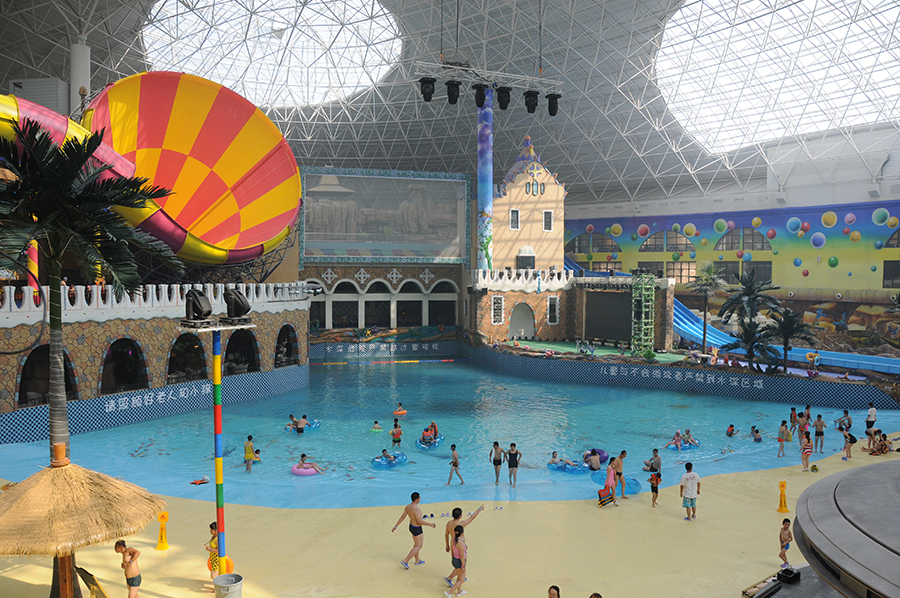 Shanxi welcomes giant indoor water park