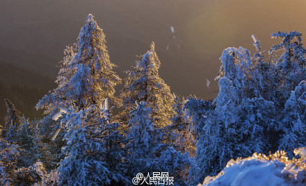Fairytale-like scenery of Luya Mountain in winter