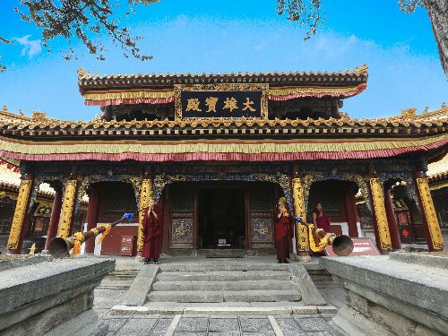 Mount Wutai holds two-day Buddhist ceremony