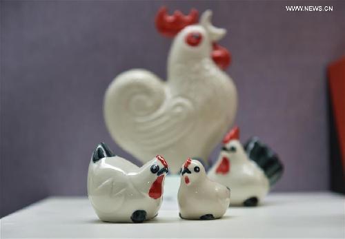 Rooster-themed artworks on exhibition in Shanxi