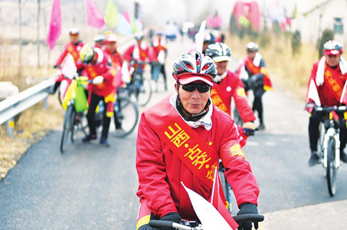 Epic bike journey begins in Taiyuan
