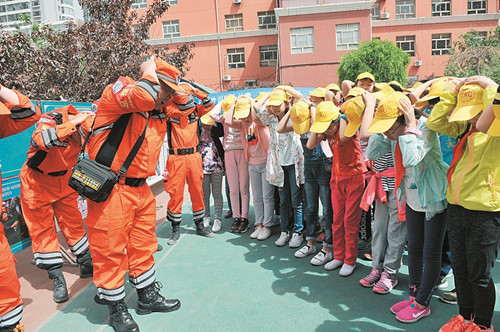 Earthquake drills held in Shanxi