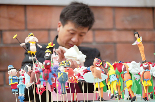 Dough modeling kept alive in Shanxi