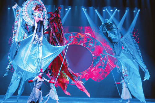 Chinese acrobatics thrill Taiyuan