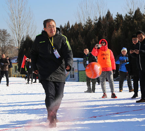 Ice and snow carnival thrills Shanxi youths