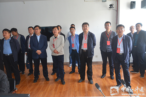 Delegation visits Pingyao schools