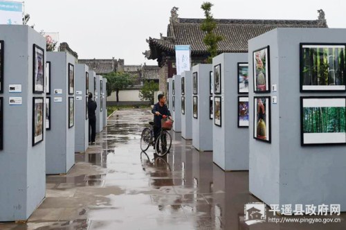 Pingyao holds photography exhibition on clean governance