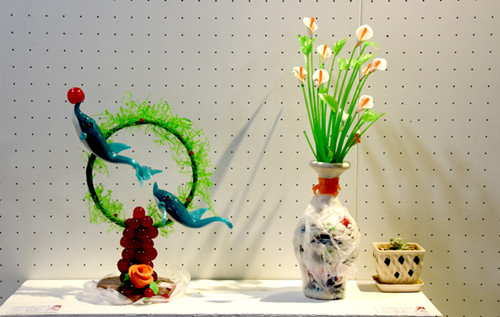 SXU staff showcase handicrafts