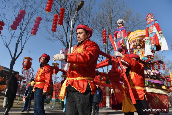 Temple fair attracts crowds in Taiyuan