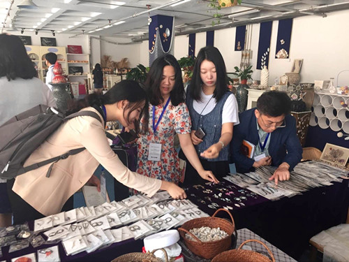 South Korean media visits Yantai cultural creative park