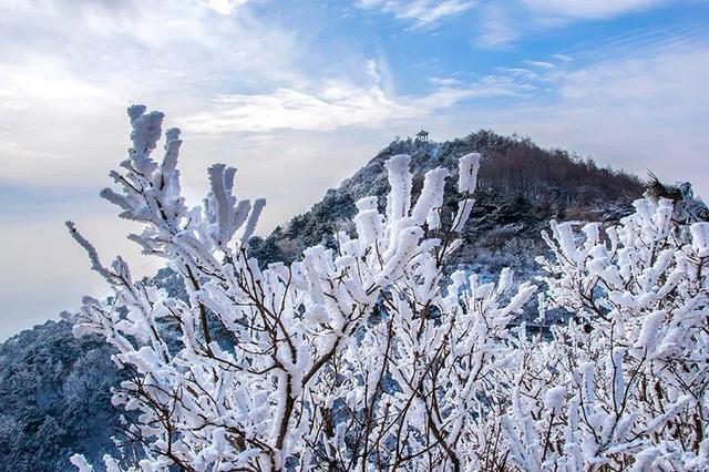 Winter frost sets in at Mount Tai