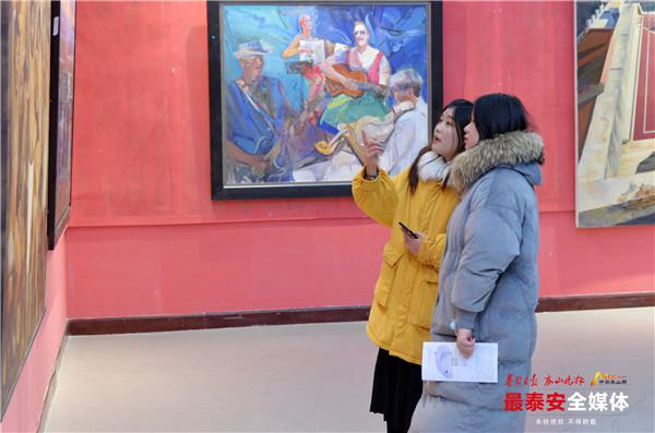 Shandong youth oil painting exhibition opens in Tai'an