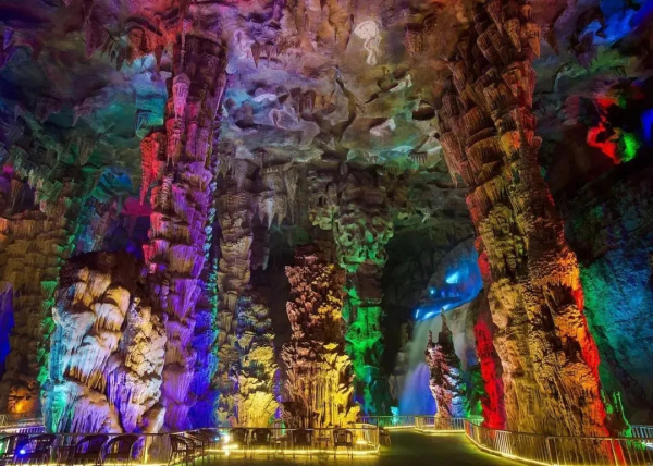 Underground karst cave