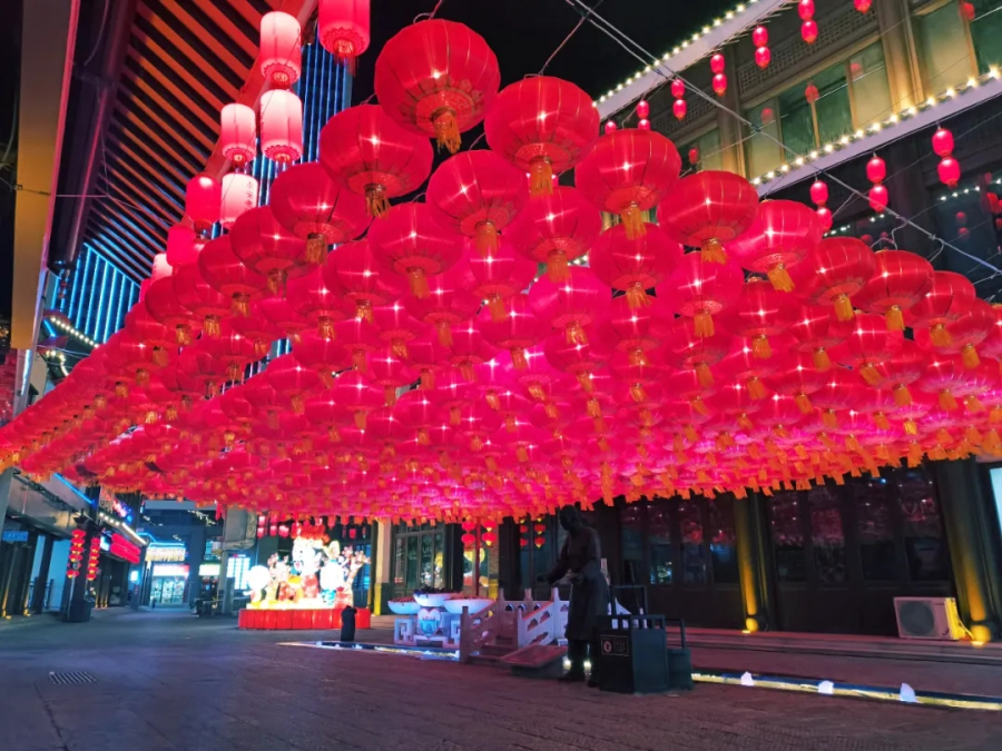 Tai'an dresses up for Lantern Festival celebration