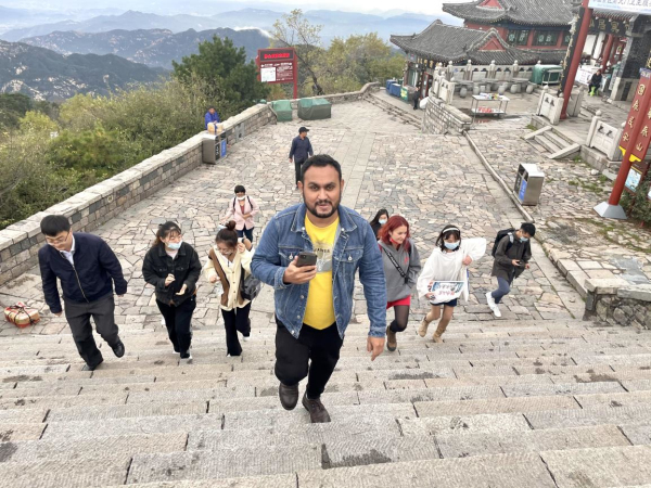 Foreign journalists explore green development of Tai'an