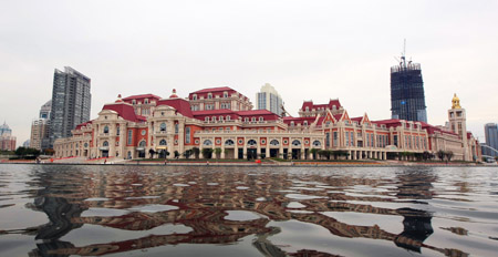 Sleepless leisure plaza to be opened for National Day
