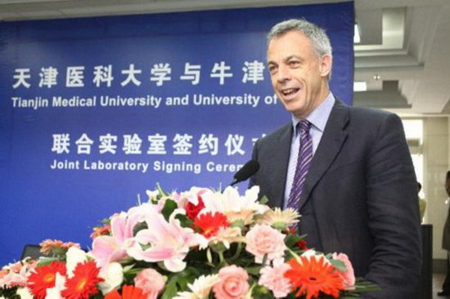 Chinese, U.S. universities join hands in genetic research