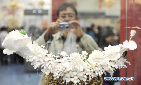 Folk art exhibition kicks off in Tianjin