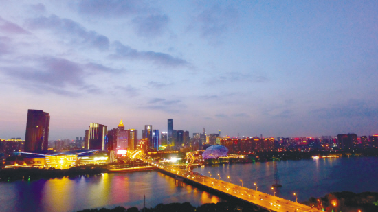 Stunning night views of bridges across Hunhe River in Shenyang