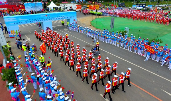 Hiking festival kicks off in Shenyang