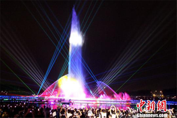 Shenyang lights up night-time economy