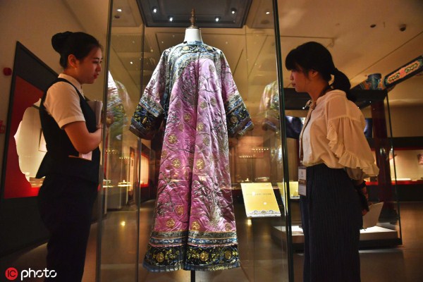 Shenyang antiques on display in Changsha