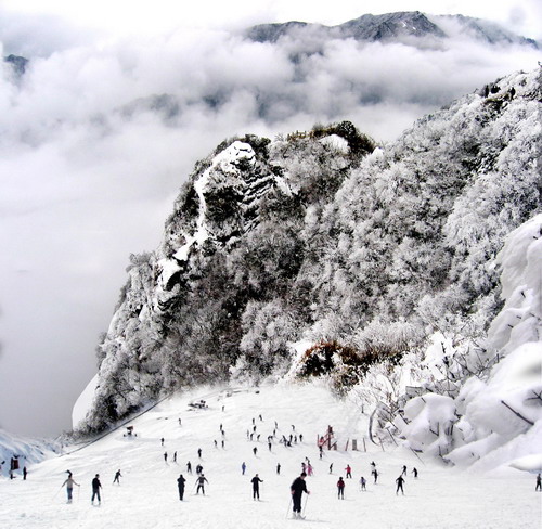 Jiugong Mountain