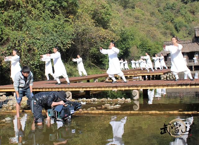 China's first 3D documentary begins shooting in the Wudang Mountains