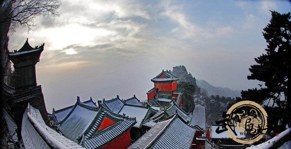 Experts inspect Wudang's protection of cultural relics