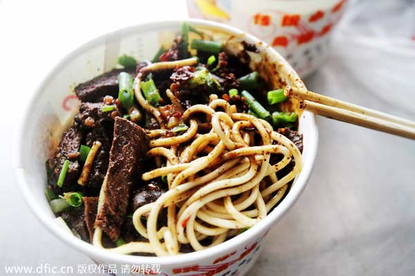 Wuhan noodles seek intangible status