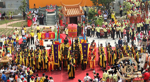 Wudang's Xuan Wu statue visits four temples in Tainan