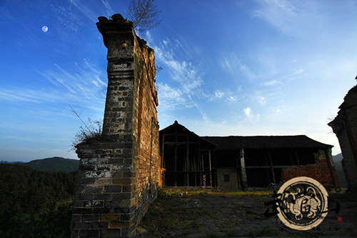 Wudang's Xuan Wu statue brings luck to Wudang and Taiwan