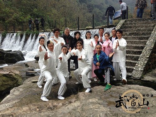Filming of new TV series in Wudang Mountains wraps