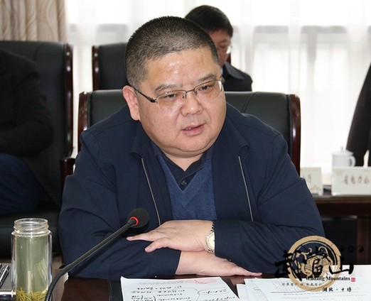 Hubei vice-governor investigates Wudang Mountains