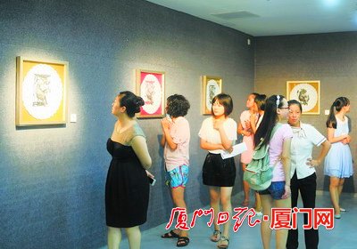 Mexican oil paintings exhibited in Xiamen