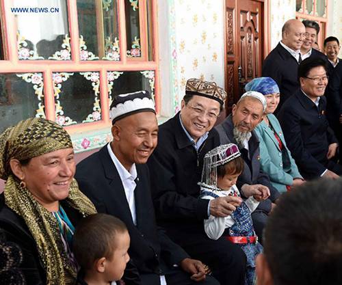 Senior leader calls for unity in Xinjiang