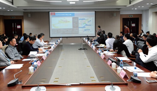 Tsinghua University MBA students seek cooperation with Karamay enterprises