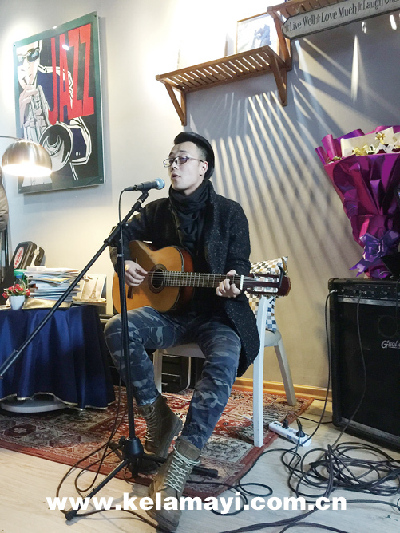 'Voice of China' recruits in Karamay