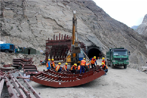 Karakoram Highway: Path to riches for China, Pakistan