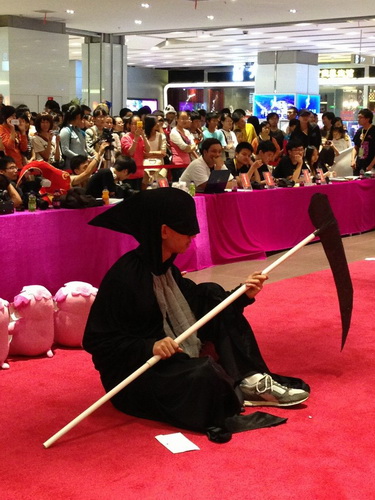 Cosplay costume competition begins at Kunming Animation Festival