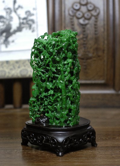 Jade displays from Yunnan jade carving exhibition to amaze visitors