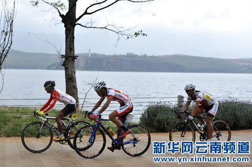 Colorful Yunnan Granfondo Cycling Festival opens